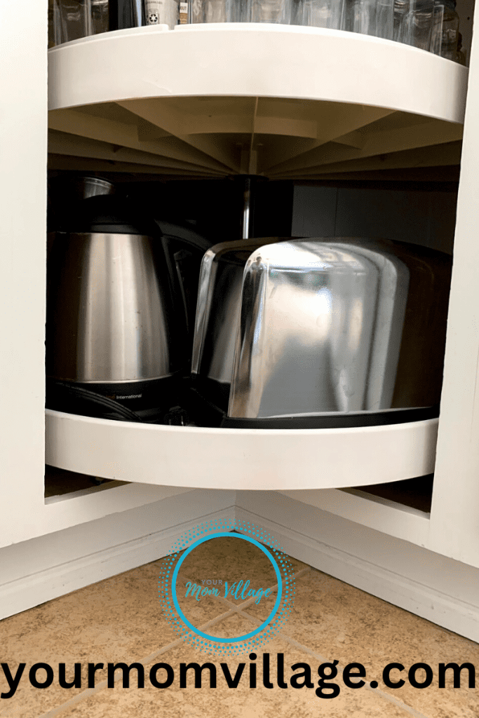 How to arrange kitchen appliances on a counter - Declutter in Minutes